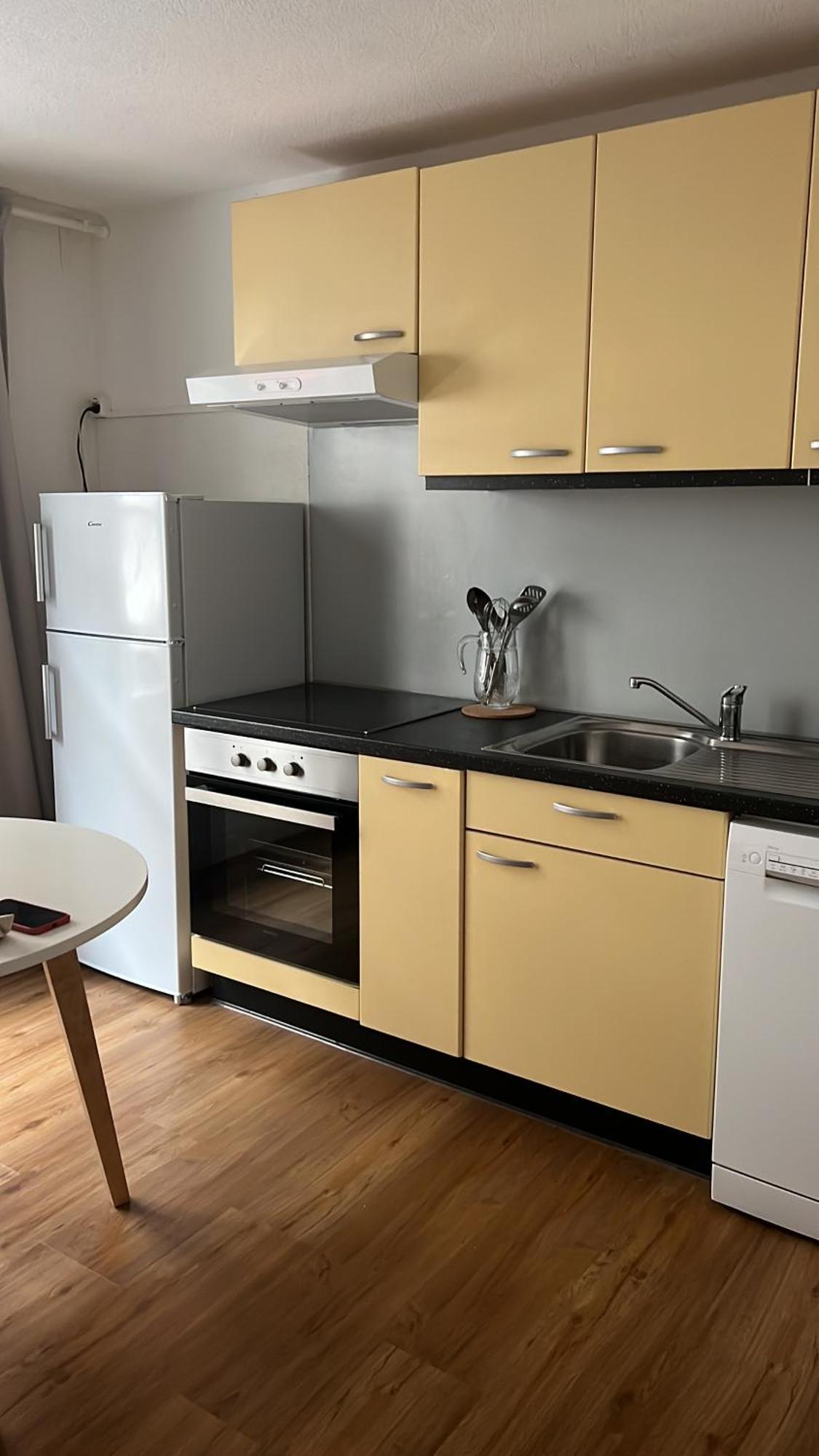 Appartement A Geneve Luaran gambar